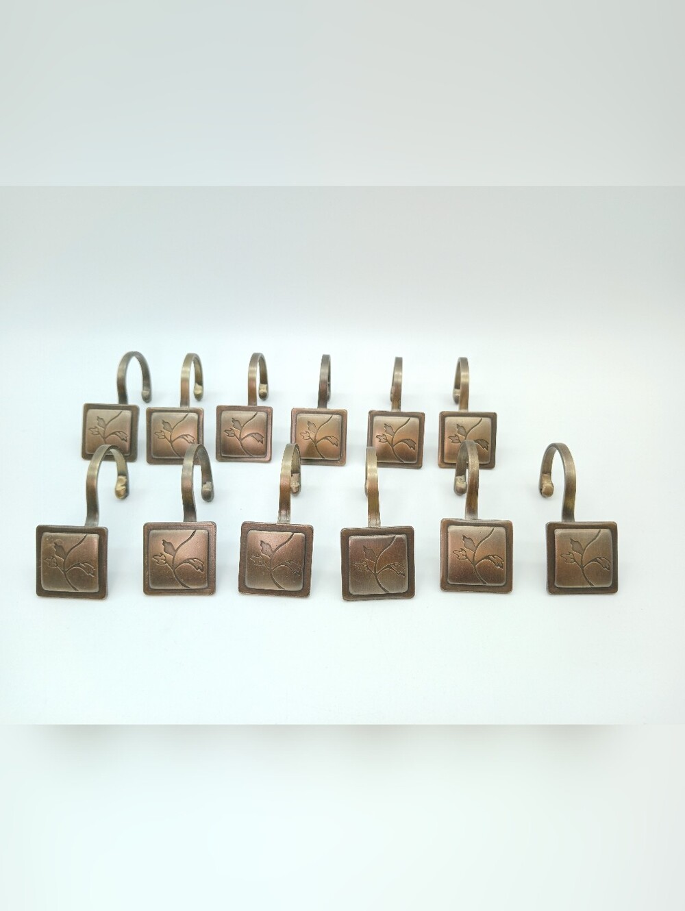 Set of 12 Antique Brass Shower Curtain Hooks with Leaf Detail - Brass Tone
